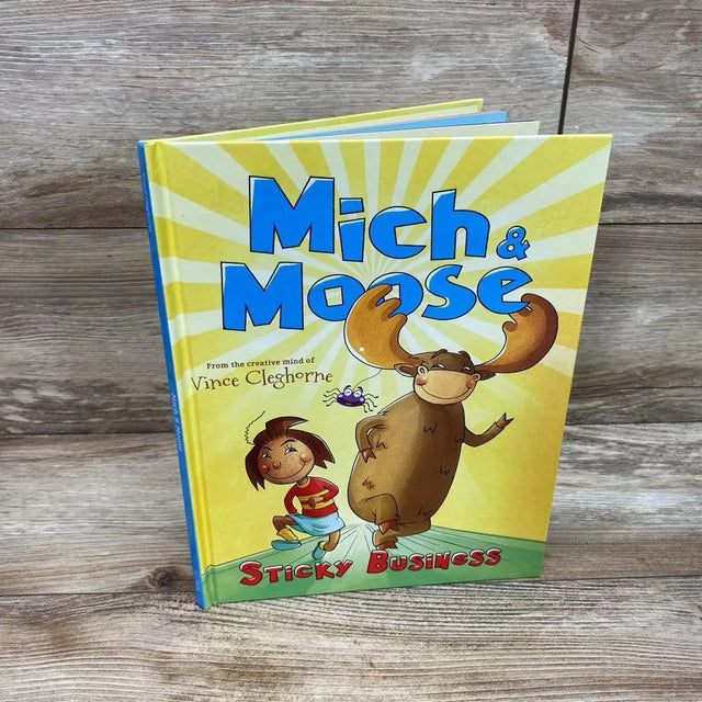 Mich & Moose Hardcover Book - Me 'n Mommy To Be