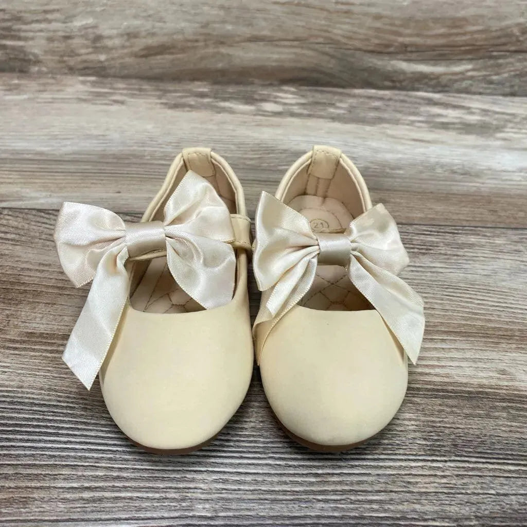 Bow Ballet Flats sz 4c - Me 'n Mommy To Be