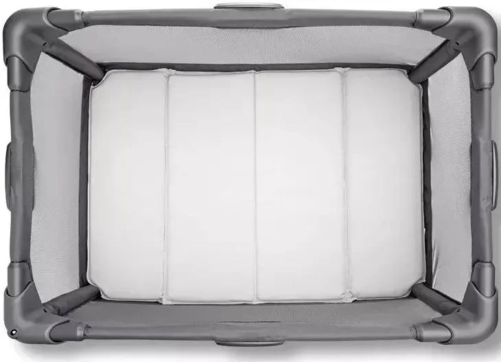 NEW 4moms Breeze Go Playard, Grey