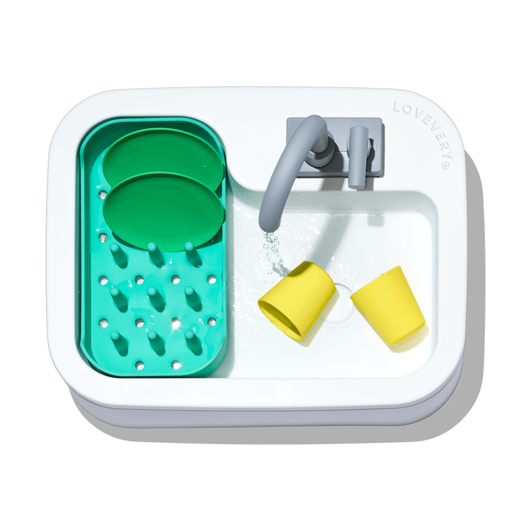 Lovevery The Helper Play Kit