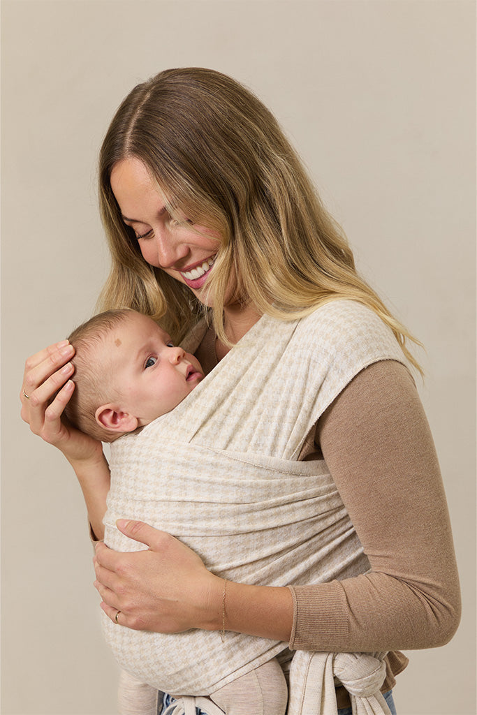 Solly Baby Loop Carrier in Creamy Grid 15-45lbs