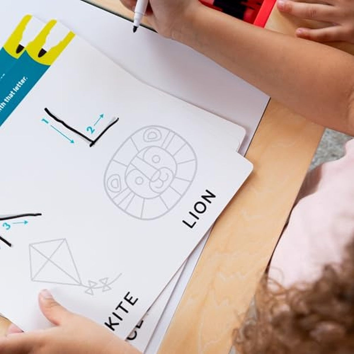 NEW Chuckle & Roar Play and Create Sensory Table Art Desk