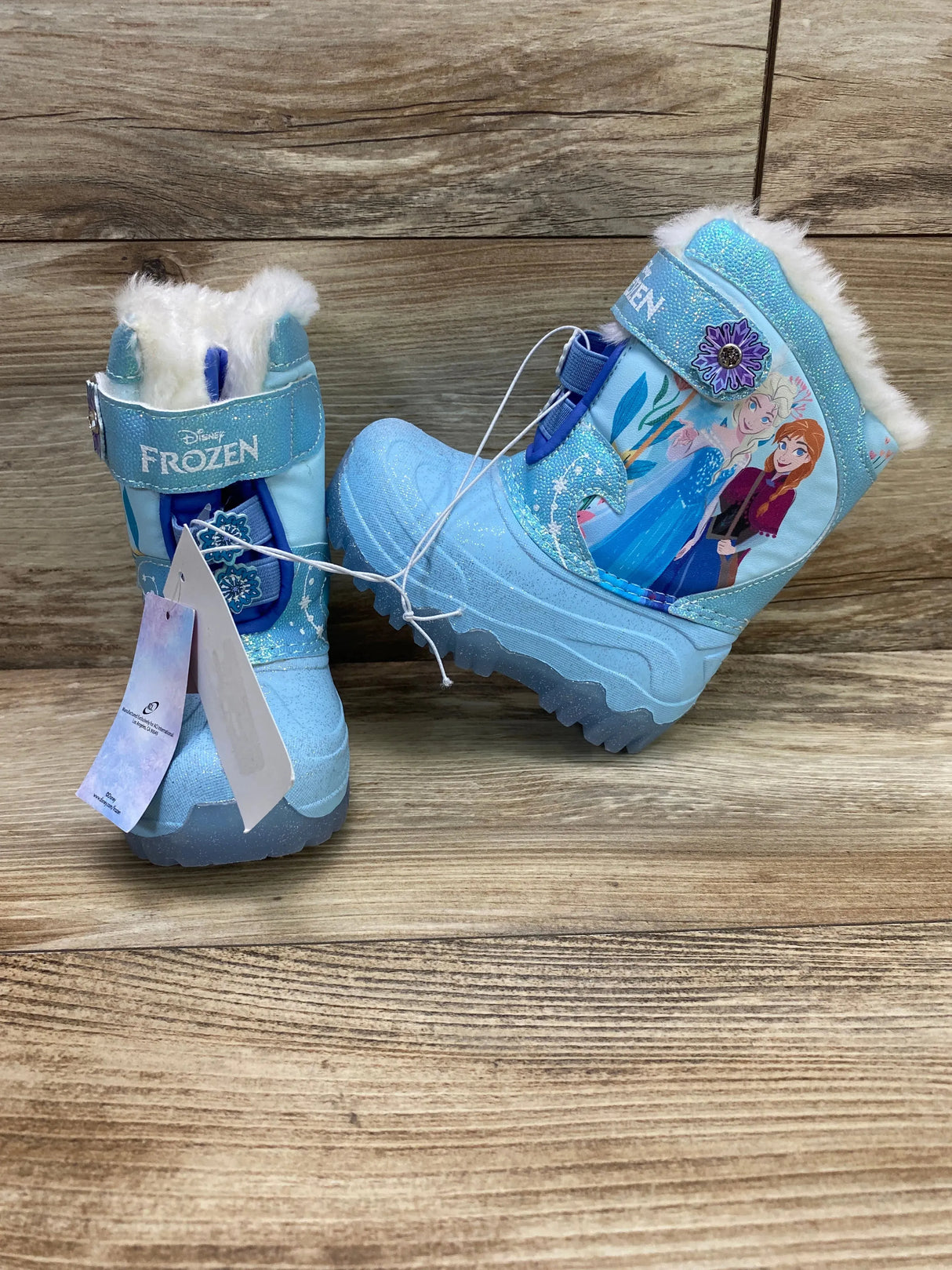 NEW Toddler Girls' Frozen Light-Up Winter Snow Boots sz 7c