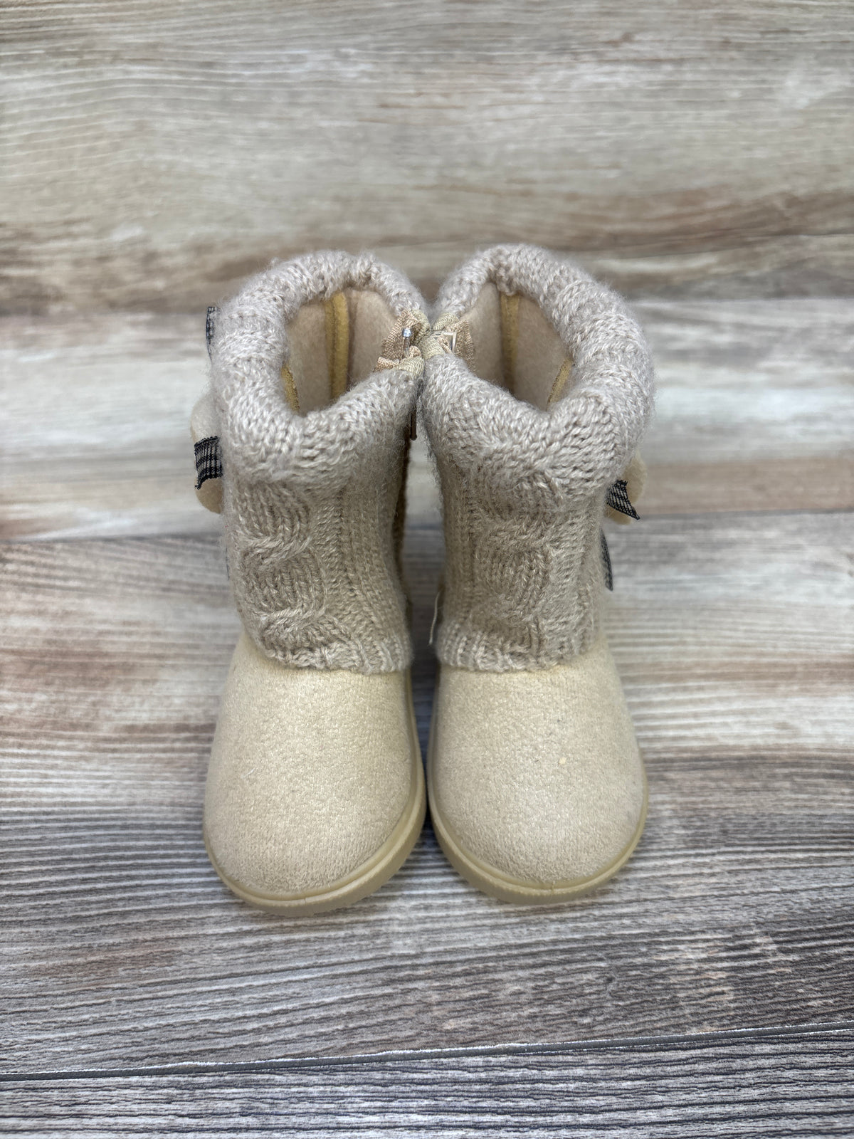 Cable-Knit Sweater Boots Tan sz 2c