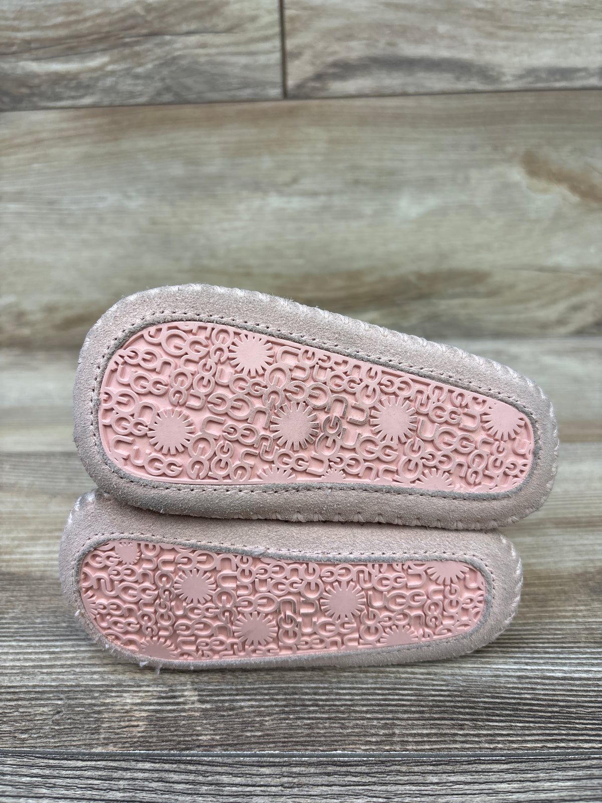 UGG Lemmy II Bootie Soft Pink sz 4/5c