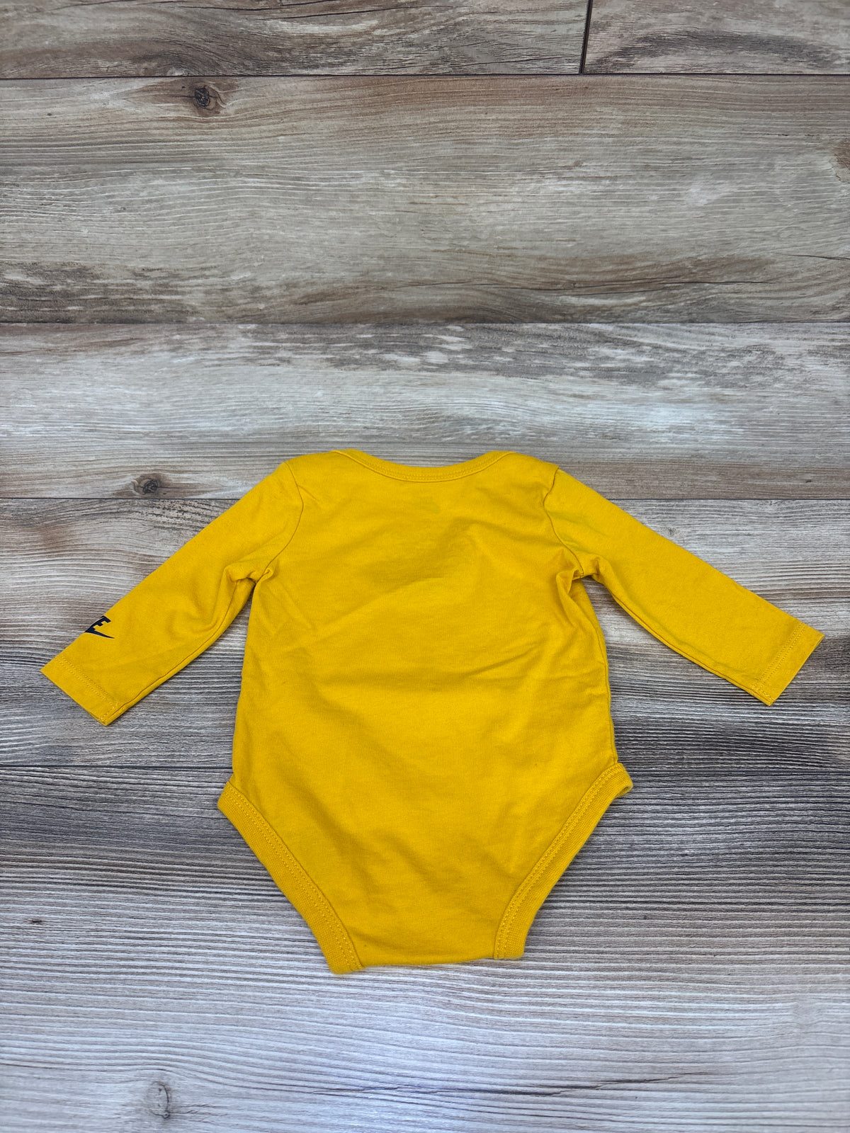 Nike Bodysuit Yellow sz 3m