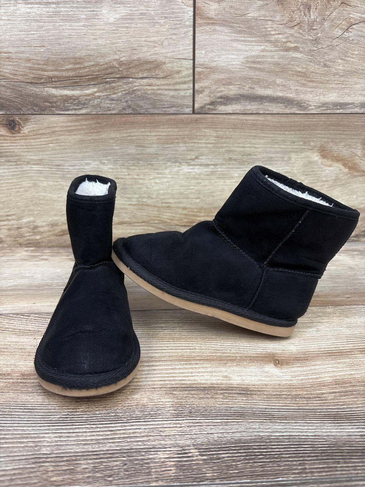 Old Navy Faux-Suede Faux-Fur Lined Boots Black sz 9c