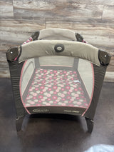 Graco Pack 'n Play Portable Playard in Faith*