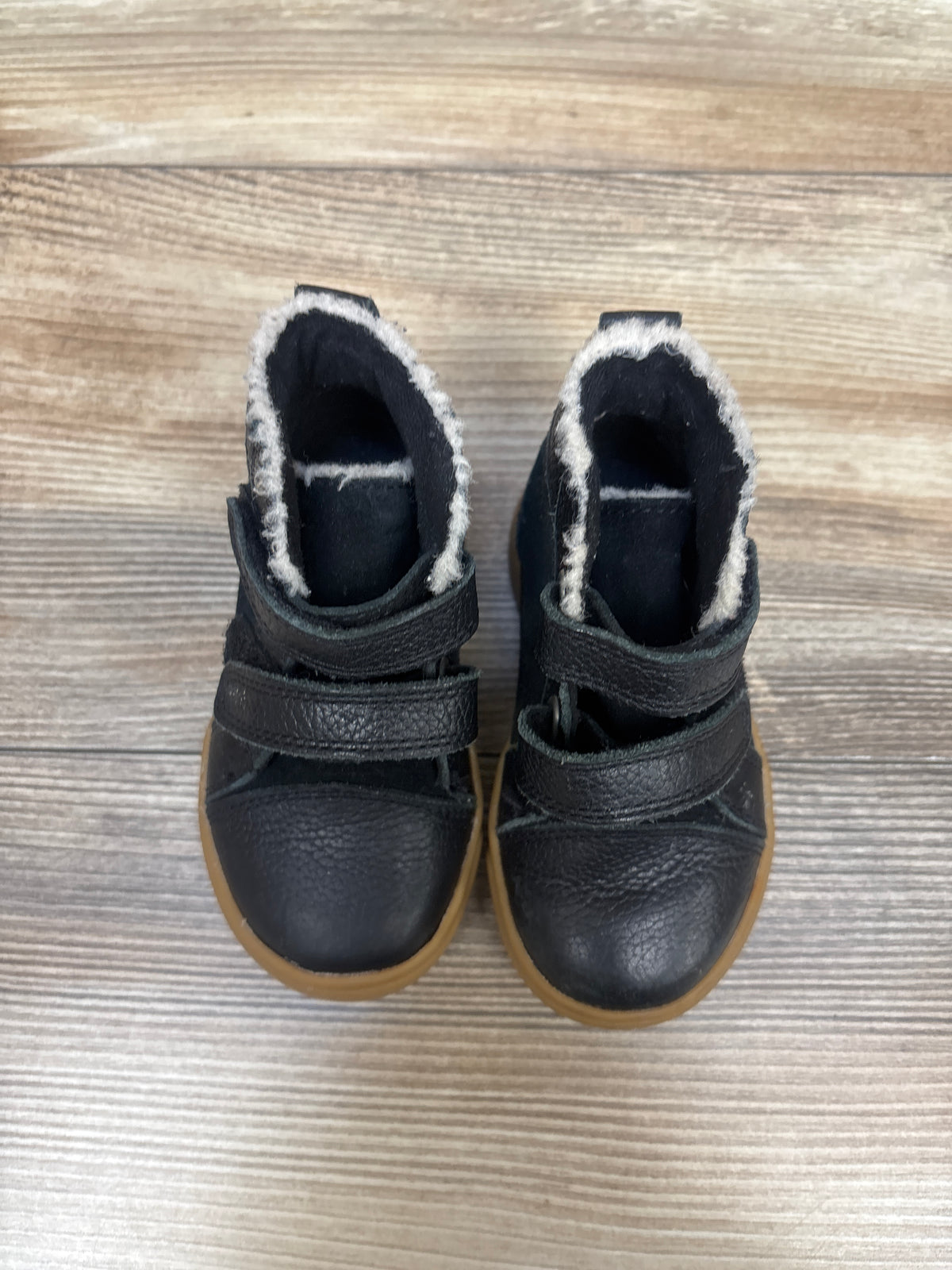 Ugg Rennon High Top Sneakers Black sz 6c