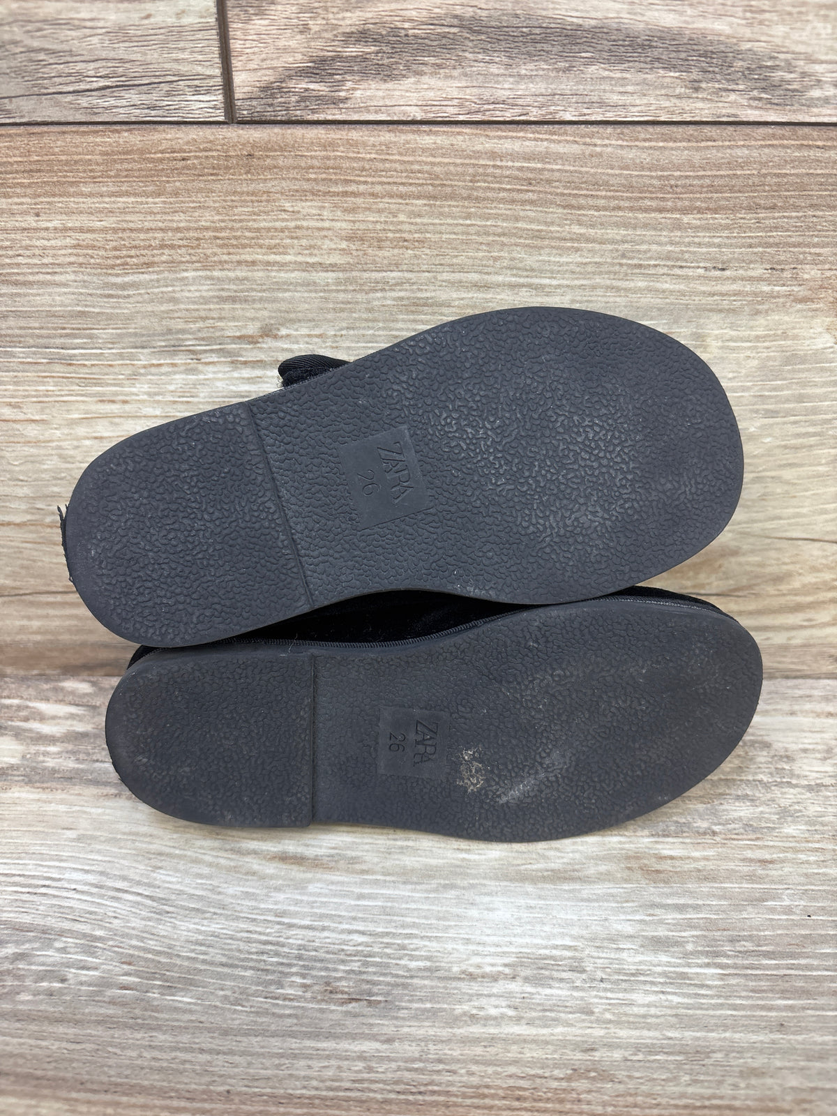 Zara Velvet Mary Jane Flats Black sz 9/10c