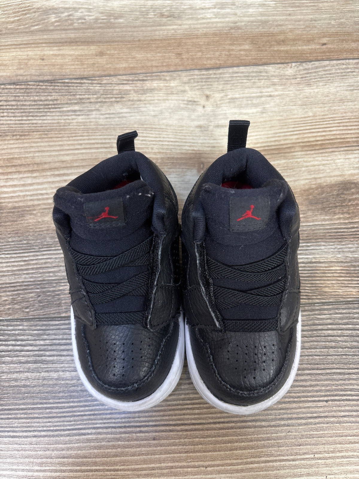 Air Jordan Access TD 'Black Gym Red' Sneakers sz 6c