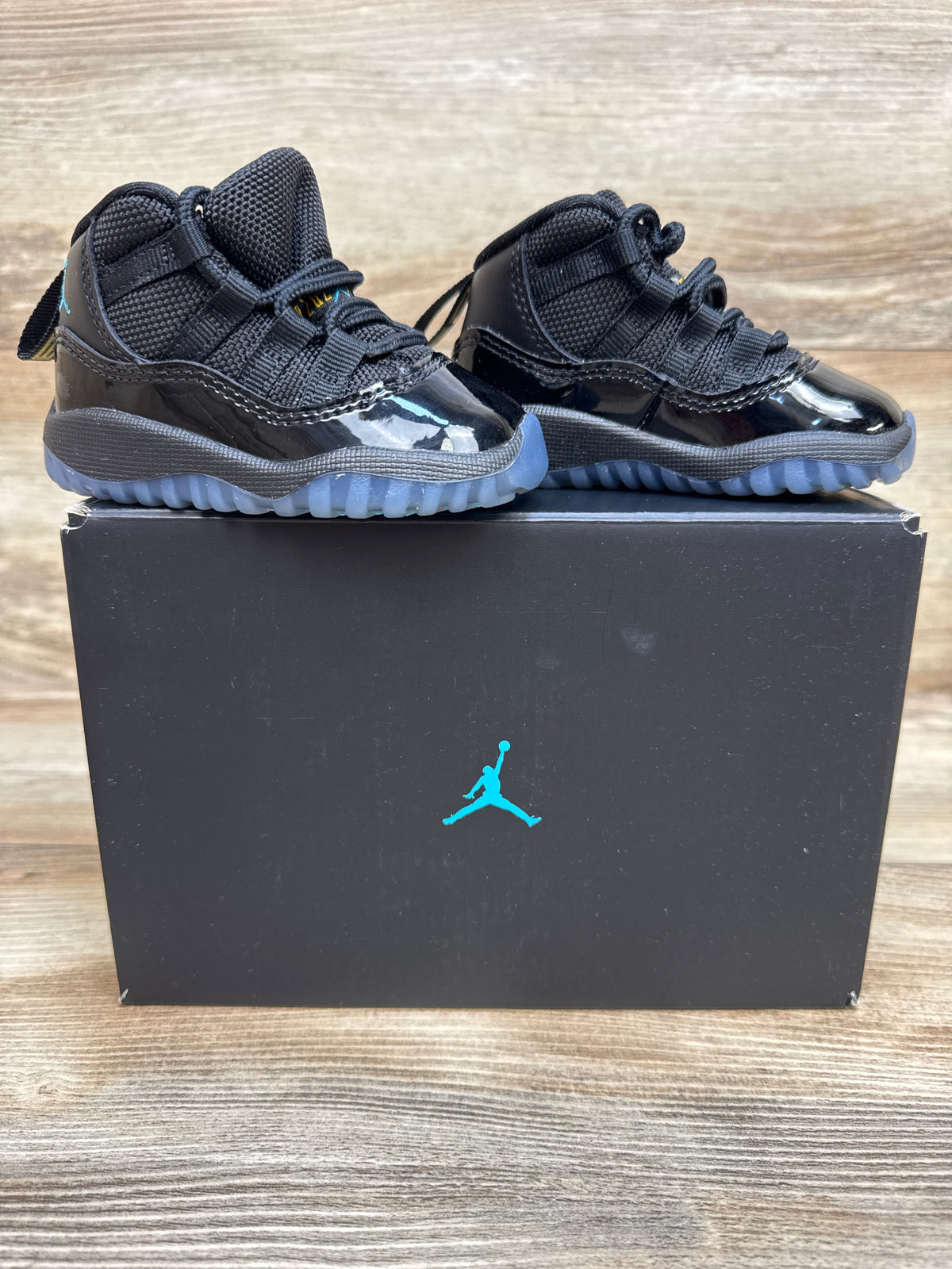 Air Jordan 11 Retro TD 'Gamma Blue' 2025 Sneakers sz 4c
