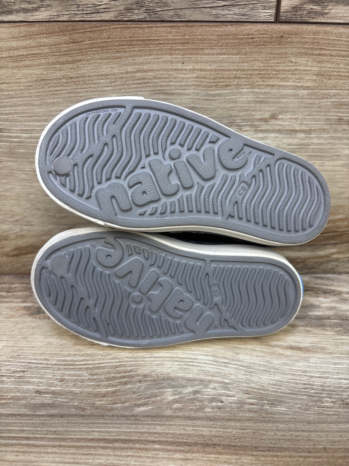 Native Jefferson Slip-On Shoes Grey sz 9c