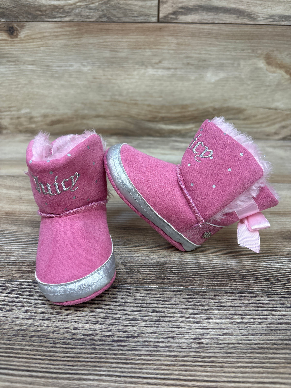 Juicy Couture Baby Burbank Crib Boots Pink sz 2c