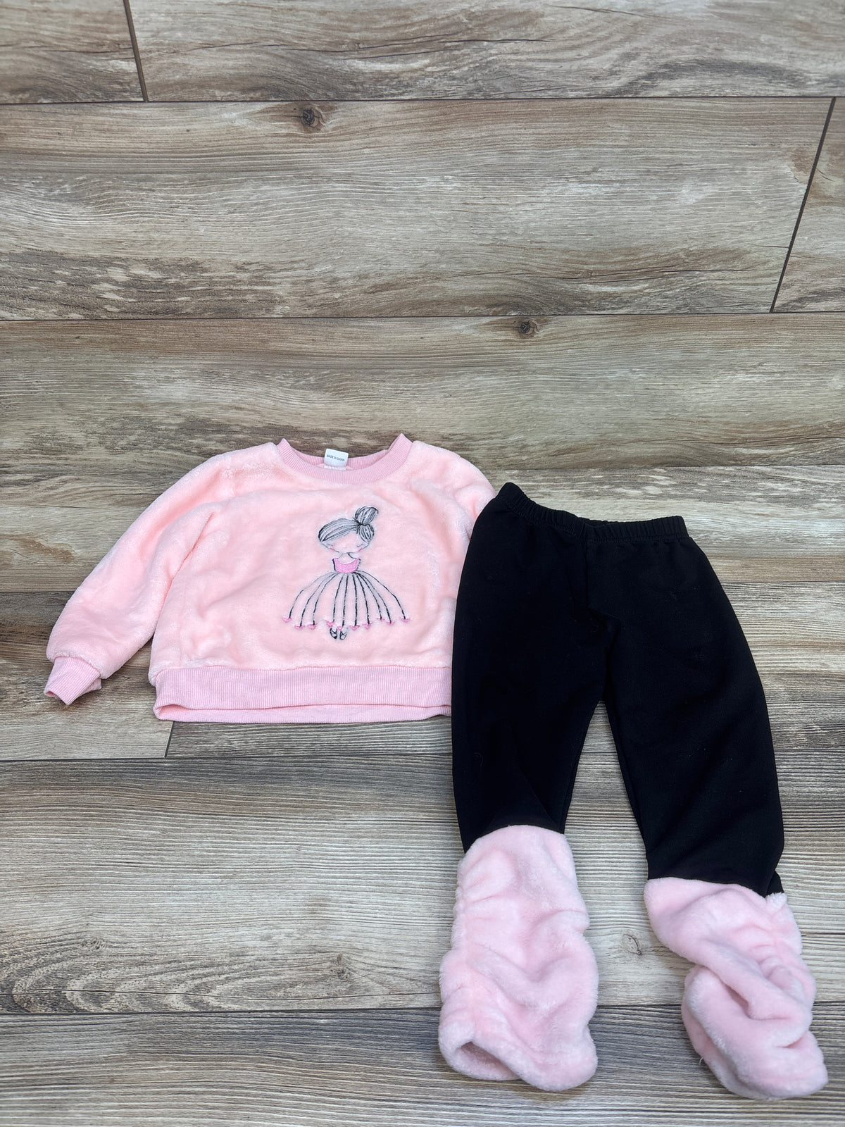 Shein 2pc Plush Sweatshirt & Pants Set Pink sz 3T