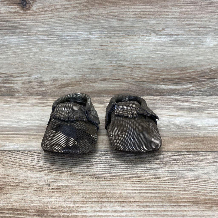 Bird Rock Baby Camo Fringe Baby Moccasins - Me 'n Mommy To Be