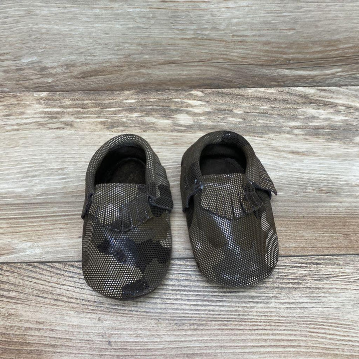 Bird Rock Baby Camo Fringe Baby Moccasins - Me 'n Mommy To Be