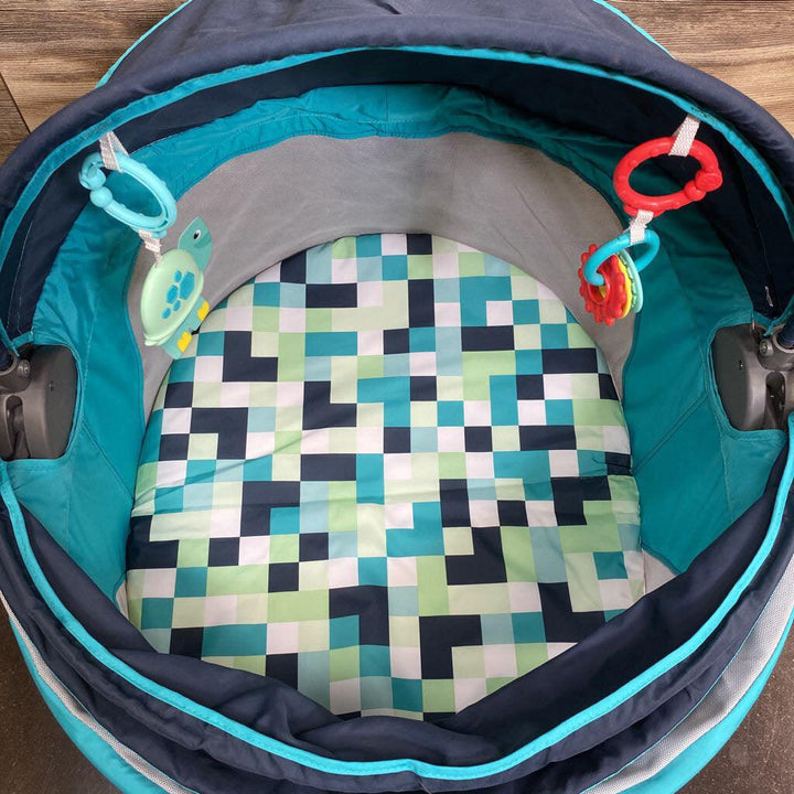 Fisher Price On-The-Go Baby Dome in Pixel Forest - Me 'n Mommy To Be
