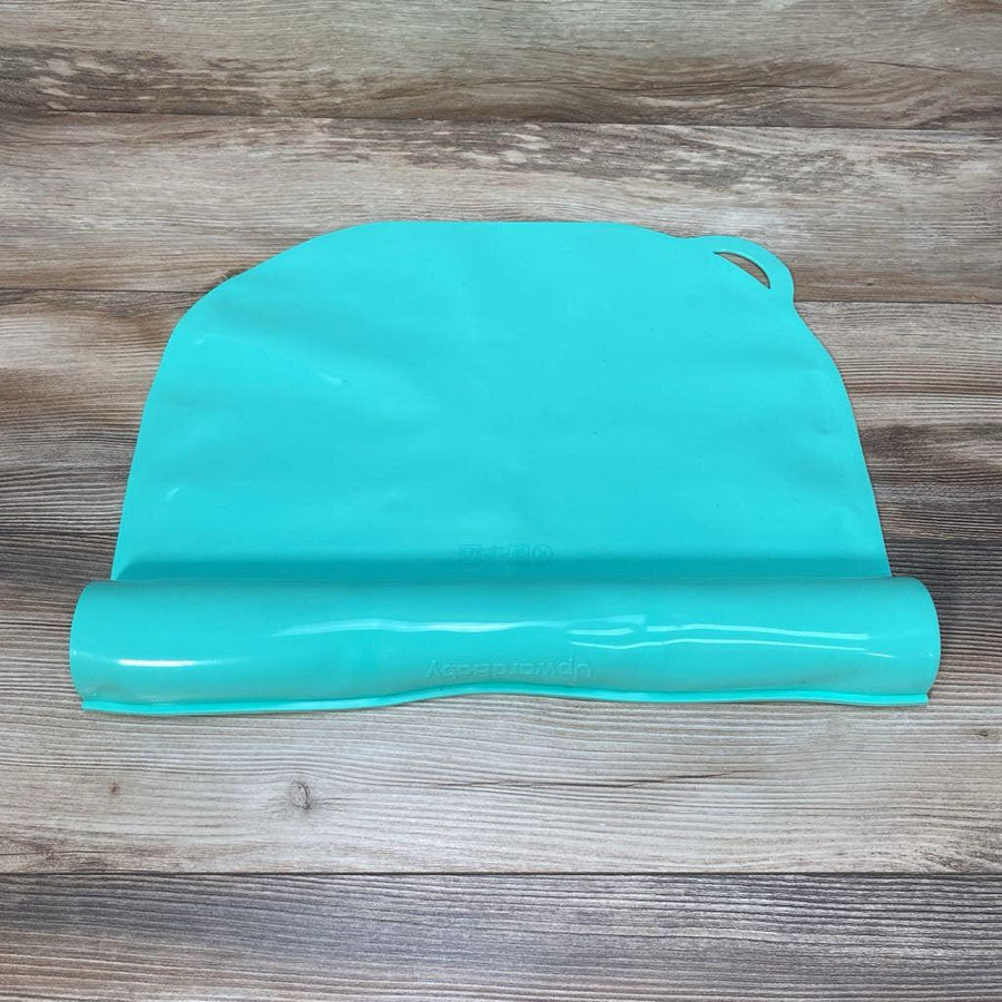 UpwardBaby Silicone Placemat With Food Catching Pockets - Me 'n Mommy To Be